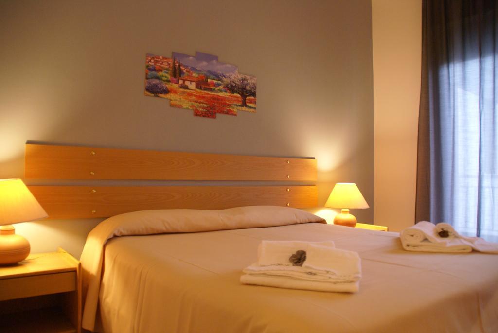 גרבינה די קטניה Hotel Rasula Alta מראה חיצוני תמונה